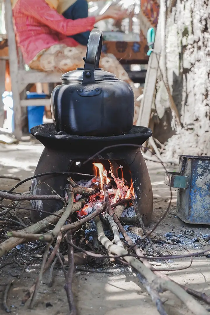 Cleaner stove top